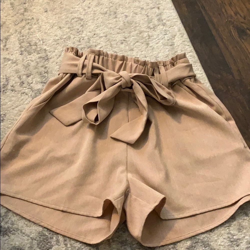 Paperbag shorts